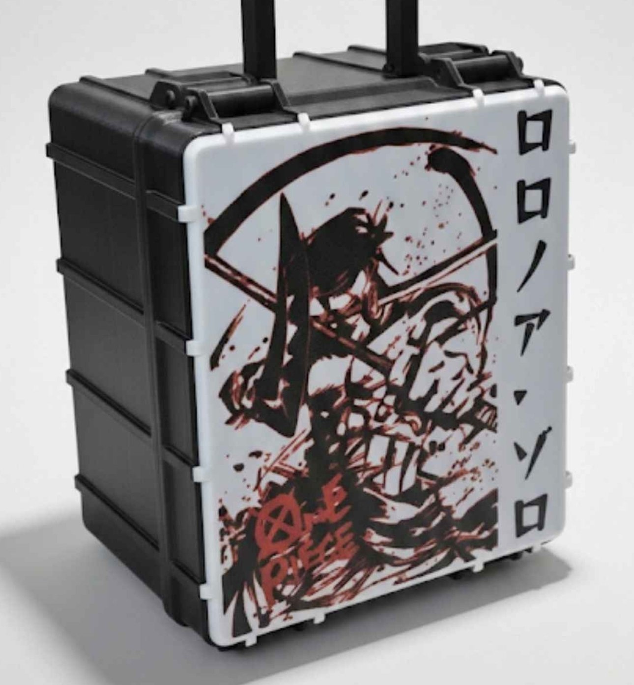 Black and white custom card case with ink-style swordsman artwork, Japanese text and One Piece logo